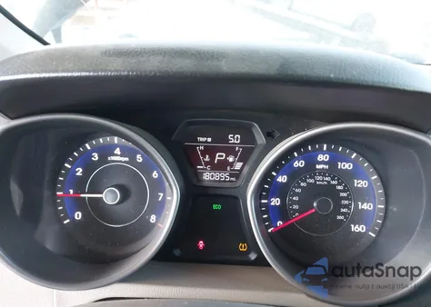 2016 Hyundai Elantra Se из США, поврежденный, VIN 5NPDH4AE4GH775992